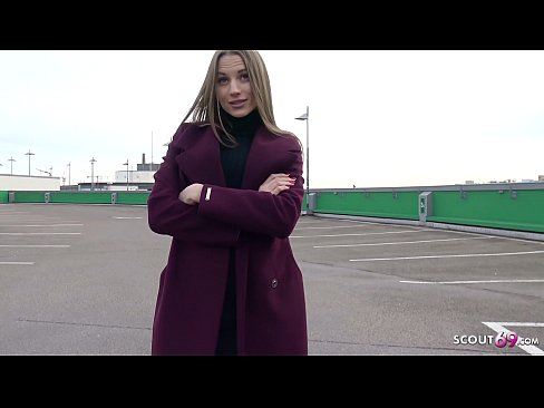 ❤️ GERMANA SCOUT ESTAS REVĜO tuŝanta ŜTALON, PARKOJN TELTALALE KAJ SEXYA POR MONO ❤❌ Bonega porno ĉe ni ️❤