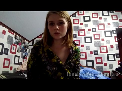 ❤️ Juna blonda studento el Rusio ŝatas pli grandajn dikojn. ❤❌ Bonega porno ĉe ni ️❤