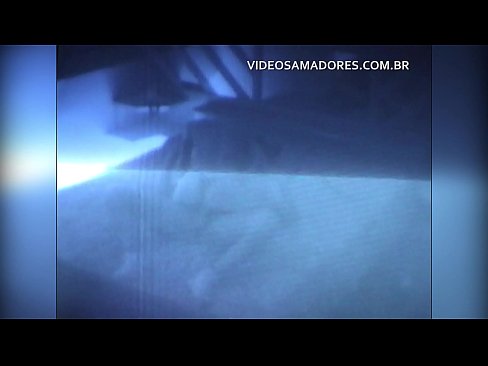 ❤️ Edzo filmas edzinon fikan najbaron kaj malkovras ke li estas kornulo ❤❌ Bonega porno ĉe ni ️❤